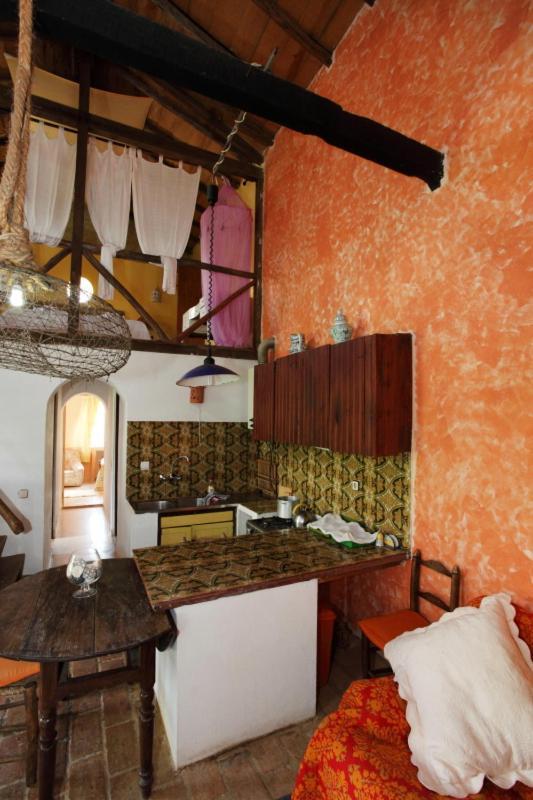לינה וארוחת בוקר בורגאו Casa Grande Portugal מראה חיצוני תמונה